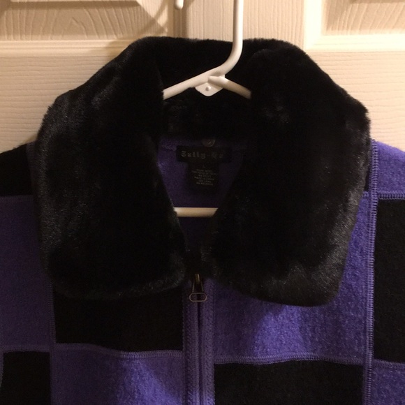 Tally-Ho faux fur trimmed vest - Picture 7 of 7